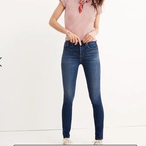 Madewell Denim 10 inch high rise skinny jeans 25T